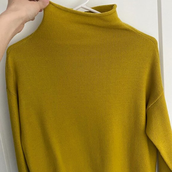 Aritzia Wilfred Cyprie Sweater 100% Merino Wool - Picture 3 of 6
